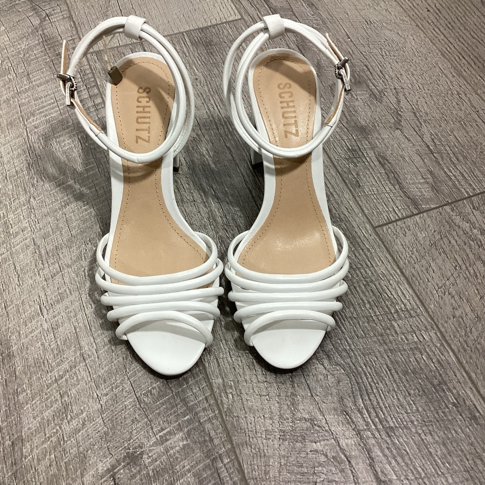 Schutz Nicolai Strappy Sandals Size 6.5